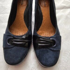 Clarks Artisan Woman's Pump Heels! EUC!
